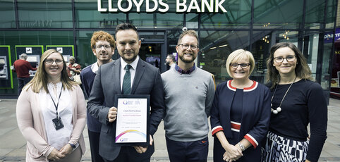 40315   National Autistic Society   18/7/19Autism Friendly Awards presentation to Lloyds at Lloyds Bank Hub branch , Market Street , Manchester.L-R  Anne Dowle, proposition manager branch design, James Hargreaves area director of Lloyd’s bank Manchester and Merseyside , Leo Capella, autism access specialist with the  National Autistic Society , Richard Forster, senior bank manager and Tom Purser , head of campaigns with the National Autistic Society , Catherine Rutter, MD of  Connect and Holly Pearce , senior manager of  group disability programme with Lloyd’s banking group.