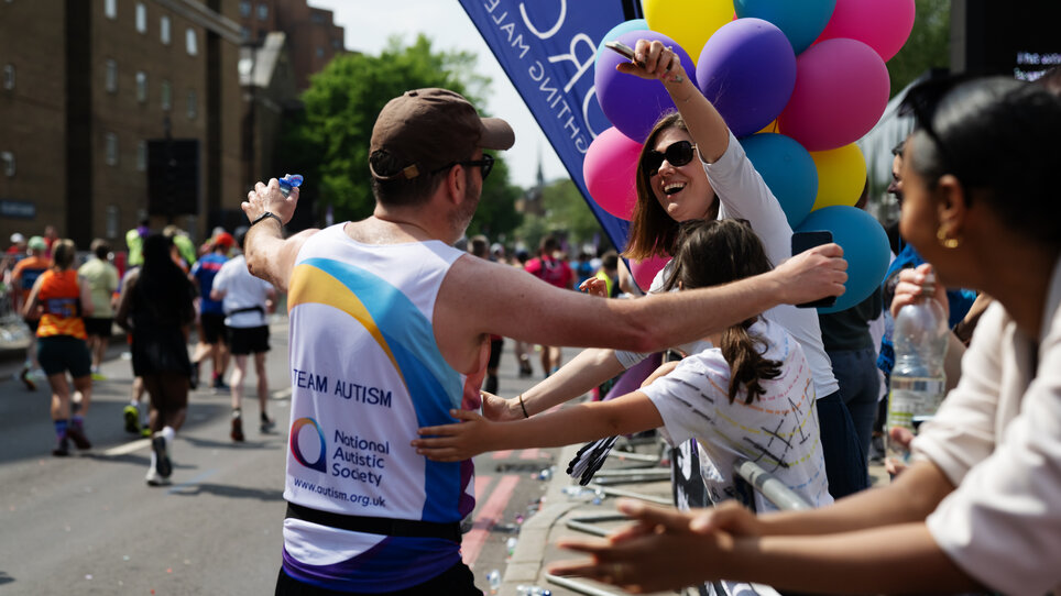 National Autistic Society charity runners take part in the London Marathon 2025 // Photography by www.sportsphotographer.co.uk